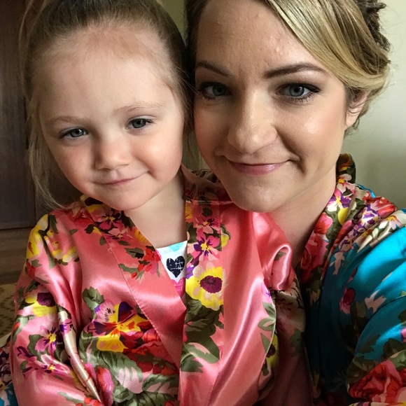 Meet your Posher, Danielle - Picture 5 of 5